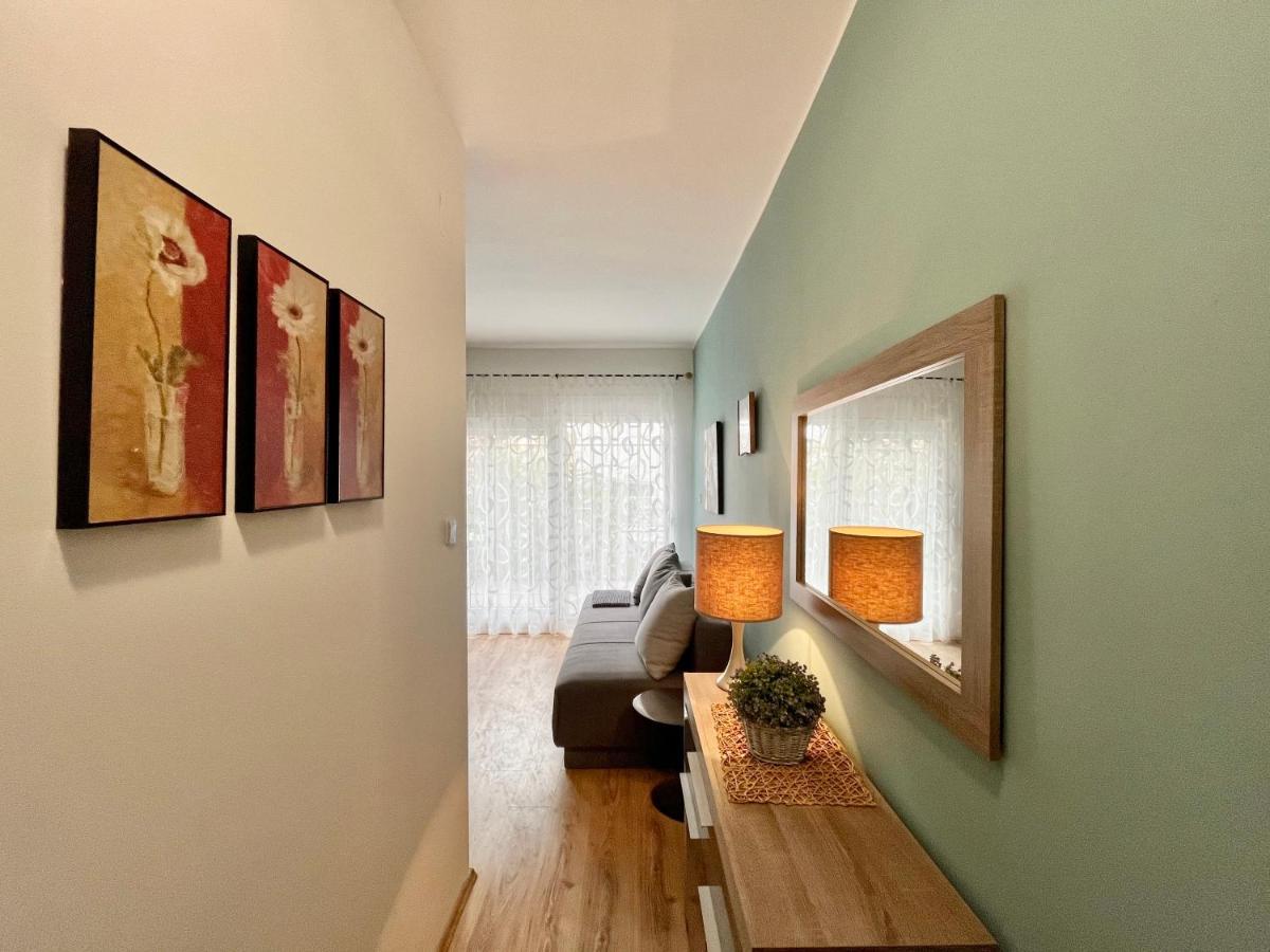Apartments Rino Vodice Exterior foto